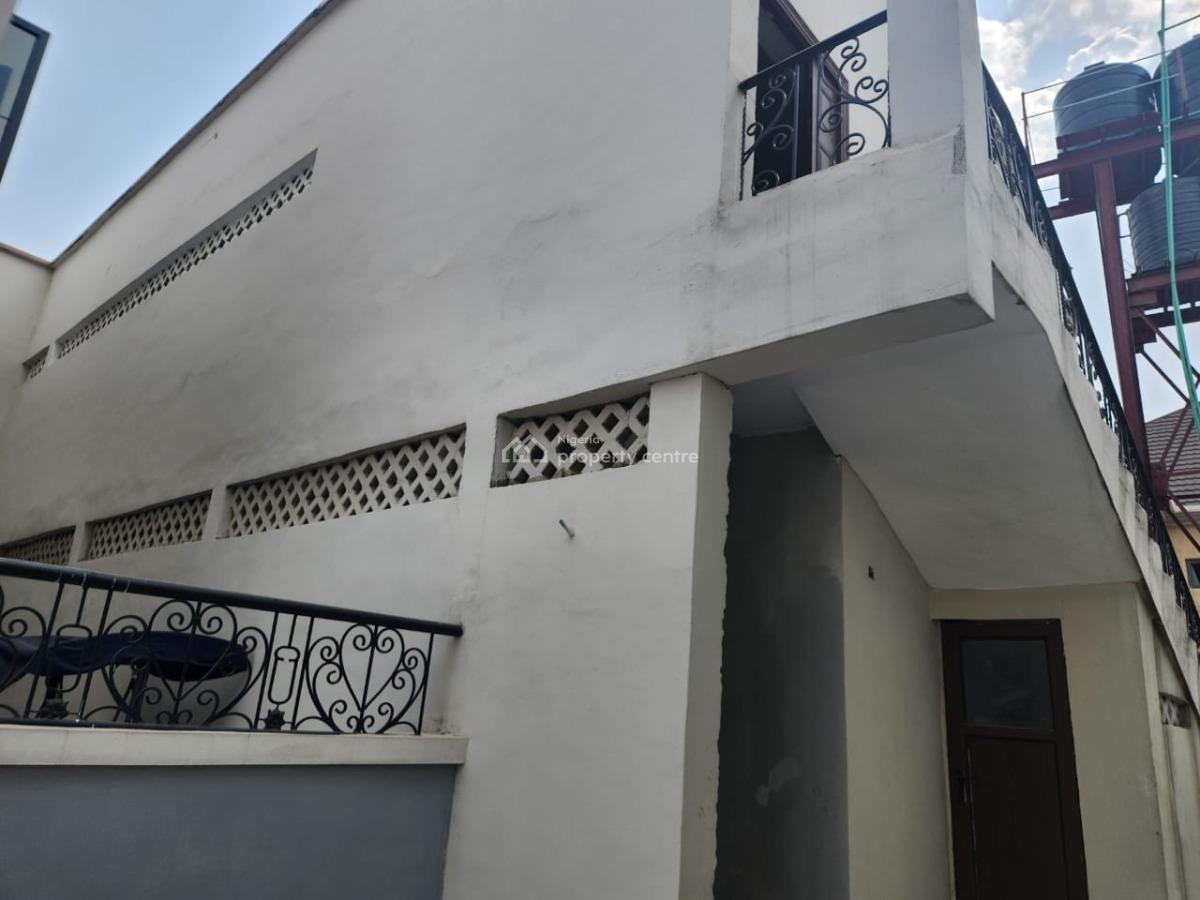 Beautiful 2 Bedroom Flat, Aerodrome Estate, Samonda, Ibadan, Oyo, Flat / Apartment for Rent