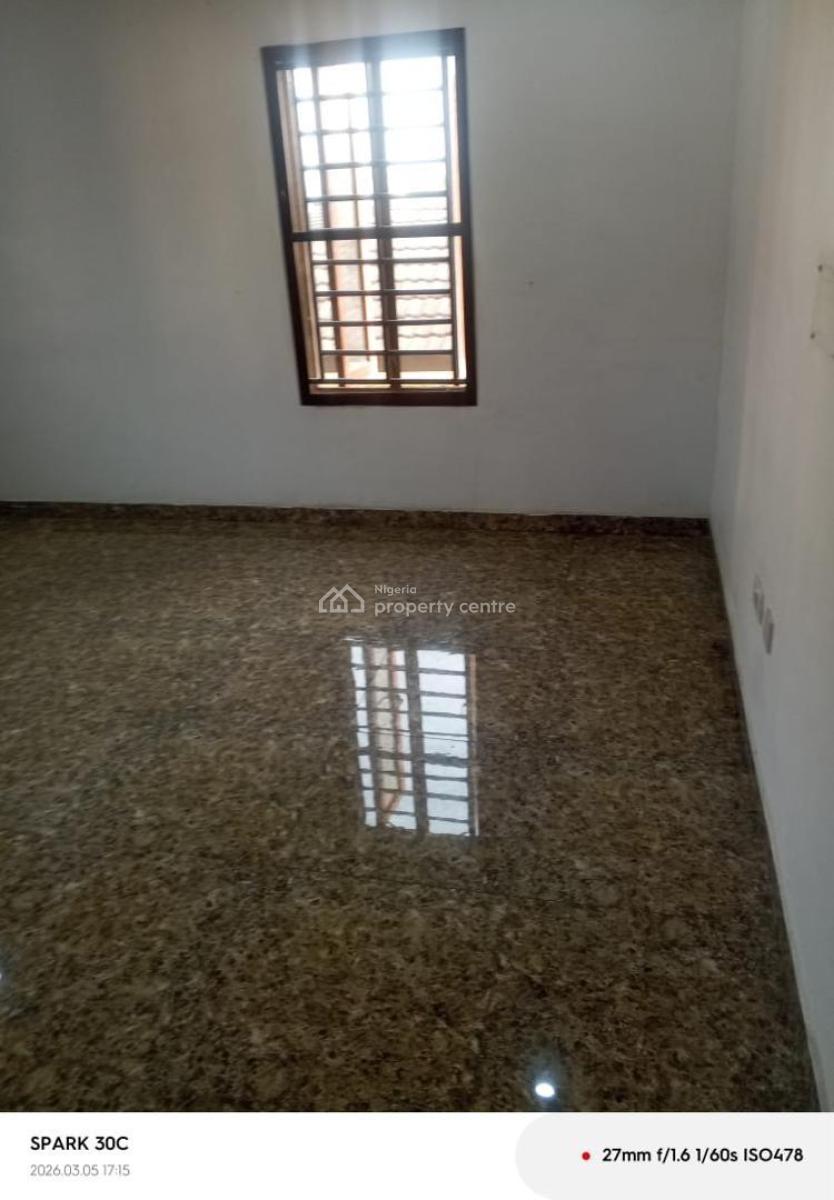 Self Serviced 3 Bedroom Apartment, Lekki Phase 1, Lekki, Lagos, Flat / Apartment for Rent