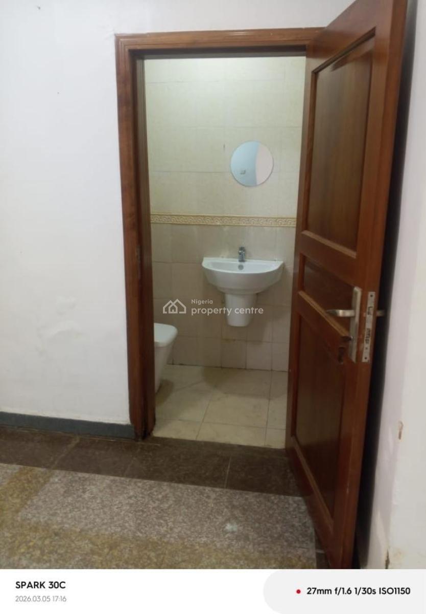 Self Serviced 3 Bedroom Apartment, Lekki Phase 1, Lekki, Lagos, Flat / Apartment for Rent