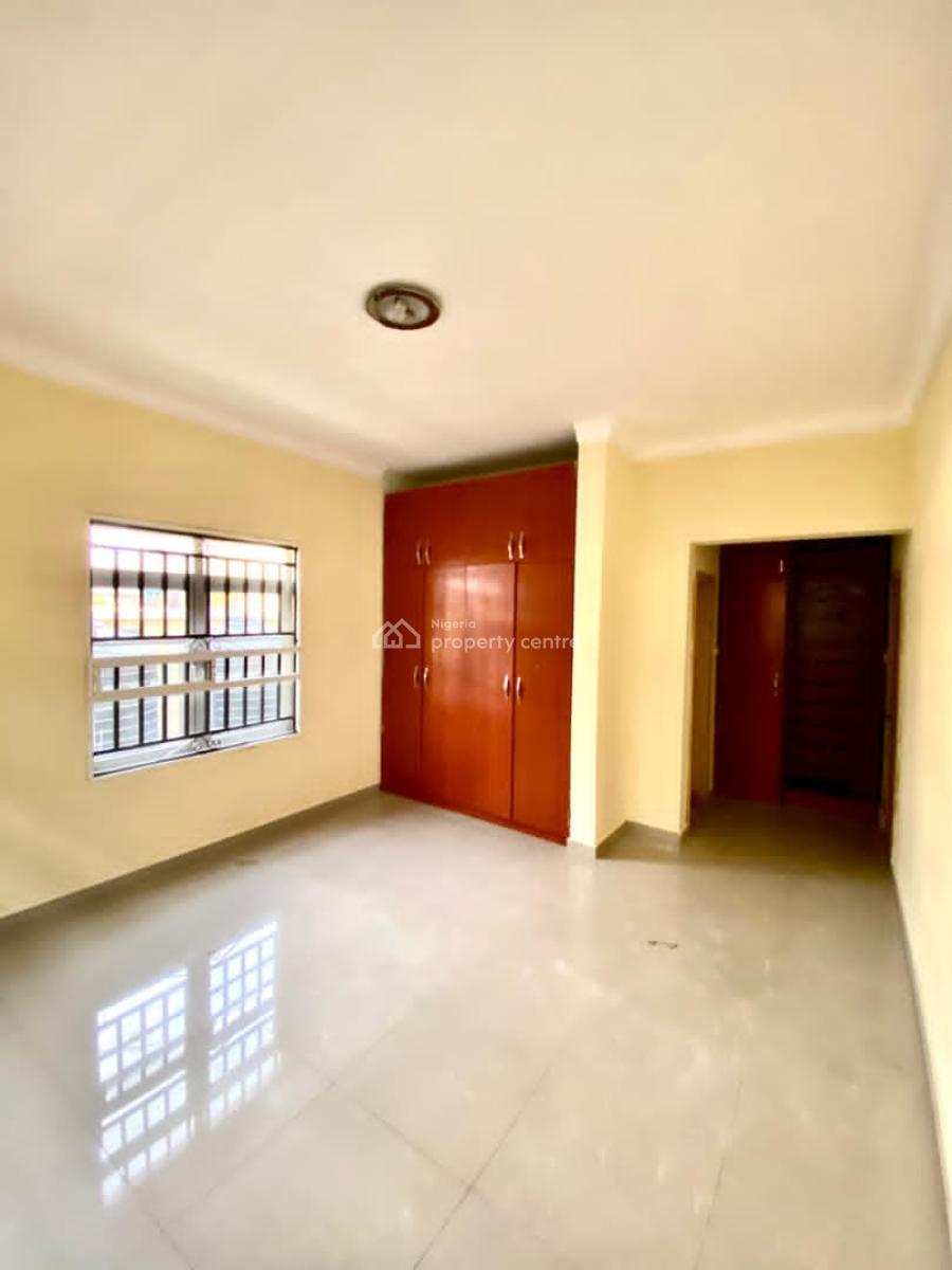 Luxury Spacious 3 Bedroom with Excellent Facilities, Chevron Drive, Lekki, Lagos, Flat / Apartment for Rent