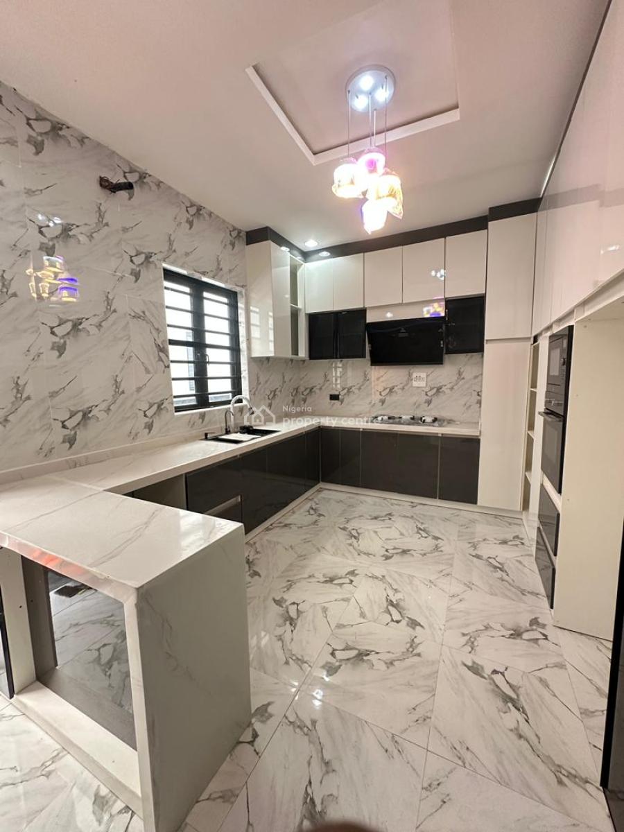 Exquisite Luxury Spacious 4 Bedroom Semi-detached Duplex with Bq, Idado, Lekki, Lagos, Semi-detached Duplex for Sale