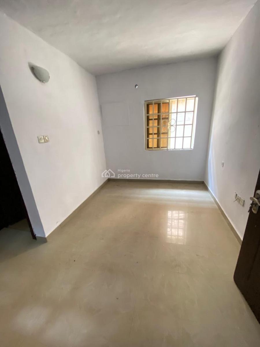 4 Bedroom Apartment with a Bq, Osapa, Lekki, Lagos, Flat / Apartment for Rent