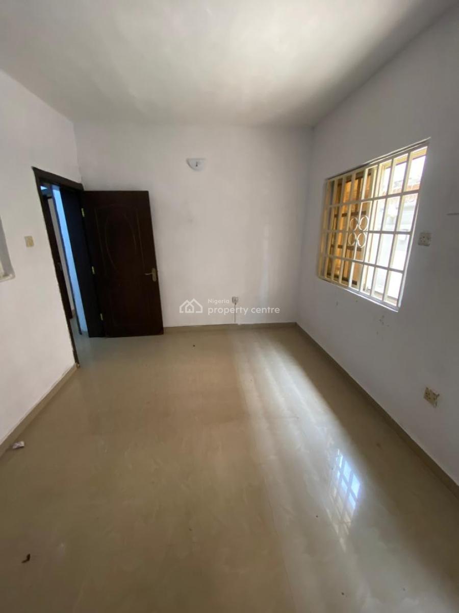 4 Bedroom Apartment with a Bq, Osapa, Lekki, Lagos, Flat / Apartment for Rent