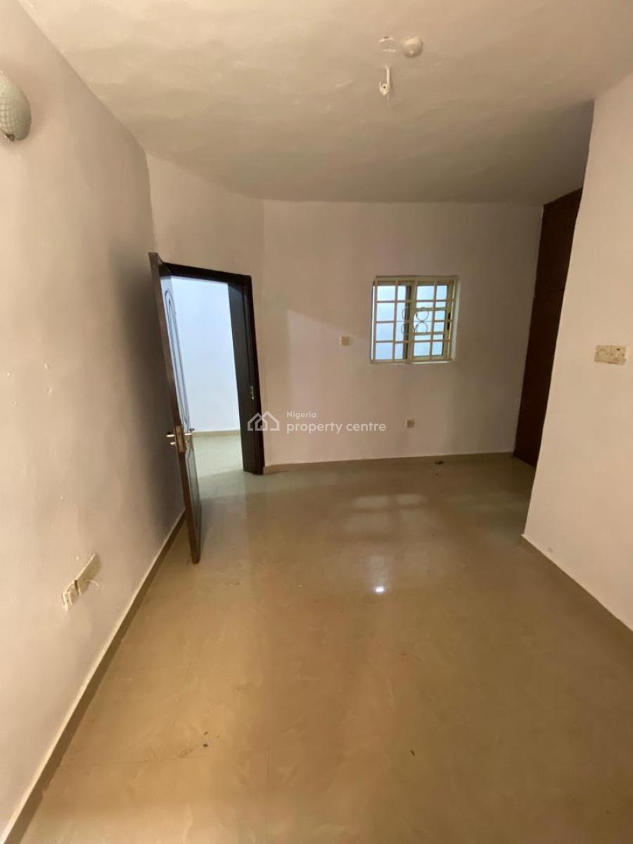 4 Bedroom Apartment with a Bq, Osapa, Lekki, Lagos, Flat / Apartment for Rent