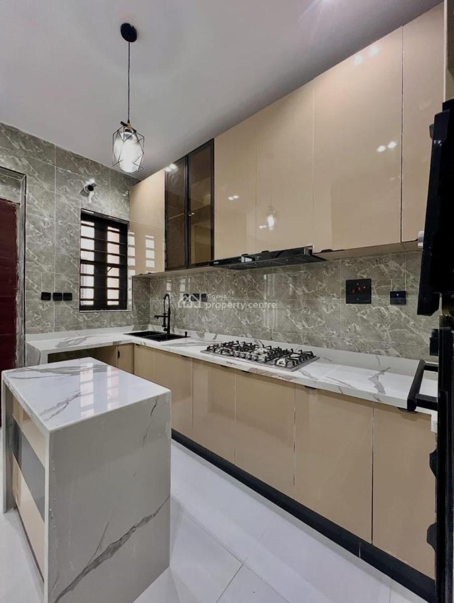 Fully Serviced 2 Bedroom Apartments, Ologolo, Lekki, Lagos, Flat / Apartment for Sale