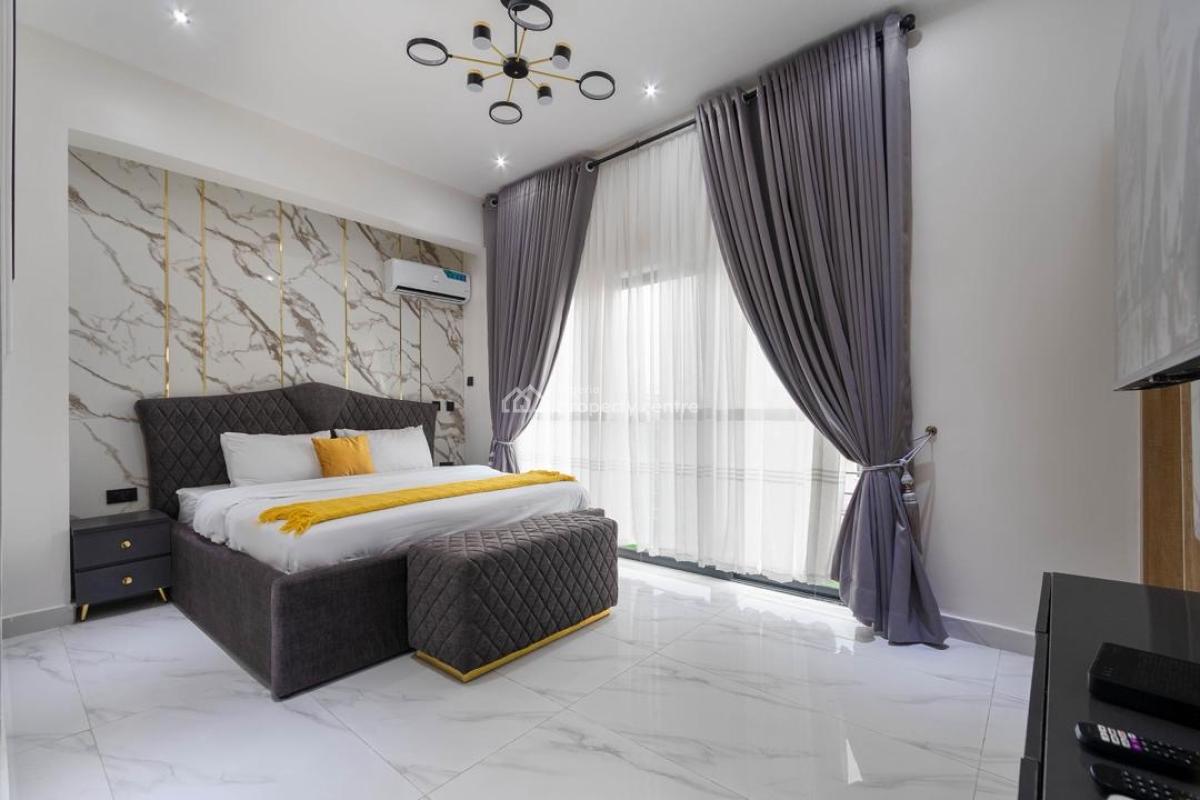 Book This Beautiful 2 Bedroom Apartment with Swimming Pool ‍️, Gy, Lekki Phase 1, Lekki, Lagos, Flat / Apartment Short Let