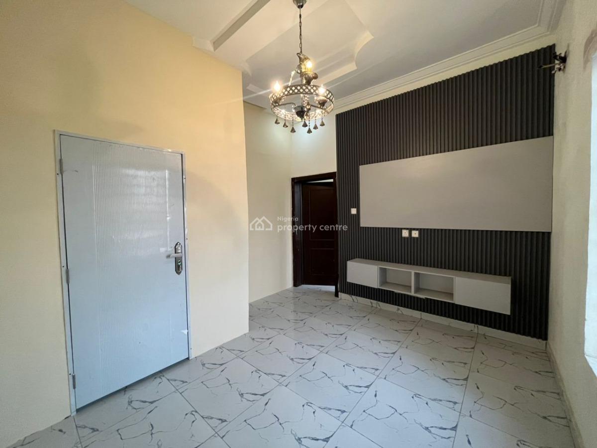 Cozy Mini Flat, Orchid Road, Lekki Phase 2, Lekki, Lagos, Mini Flat (room and Parlour) for Rent