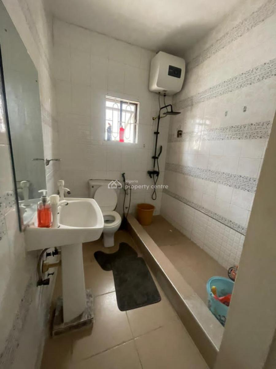 Spacious One Bedroom Miniflat, Lekki Phase 1, Lekki, Lagos, Mini Flat (room and Parlour) for Rent