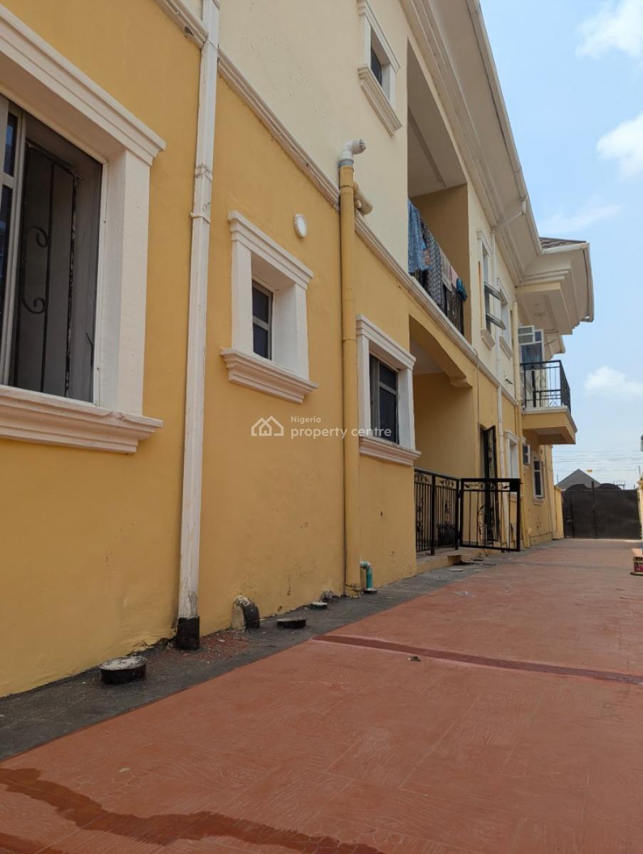 You Found a  2 Bedroom in a Quiet Environment, Ogombo, Ajah, Lagos, Flat / Apartment for Rent
