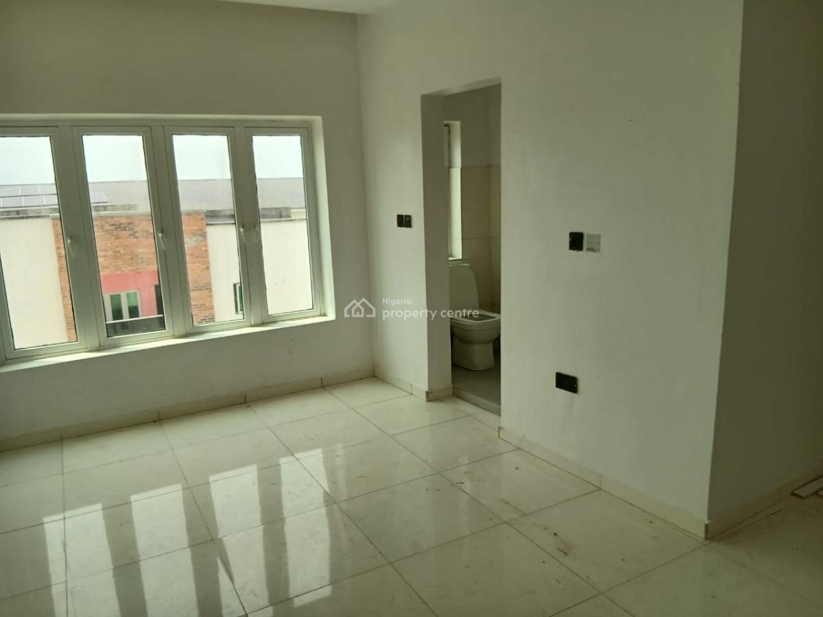 Luxury 2 Bedroom Apartment, Cyber Ville Estate Elegushi Beach Road, Ikate Elegushi, Lekki, Lagos, Flat / Apartment for Sale