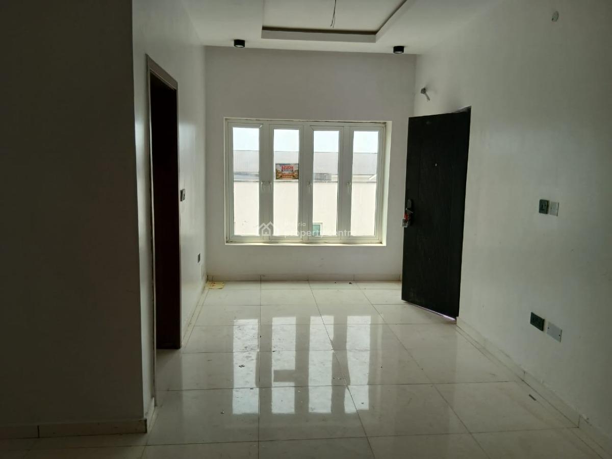 Luxury 2 Bedroom Apartment, Cyber Ville Estate Elegushi Beach Road, Ikate Elegushi, Lekki, Lagos, Flat / Apartment for Sale