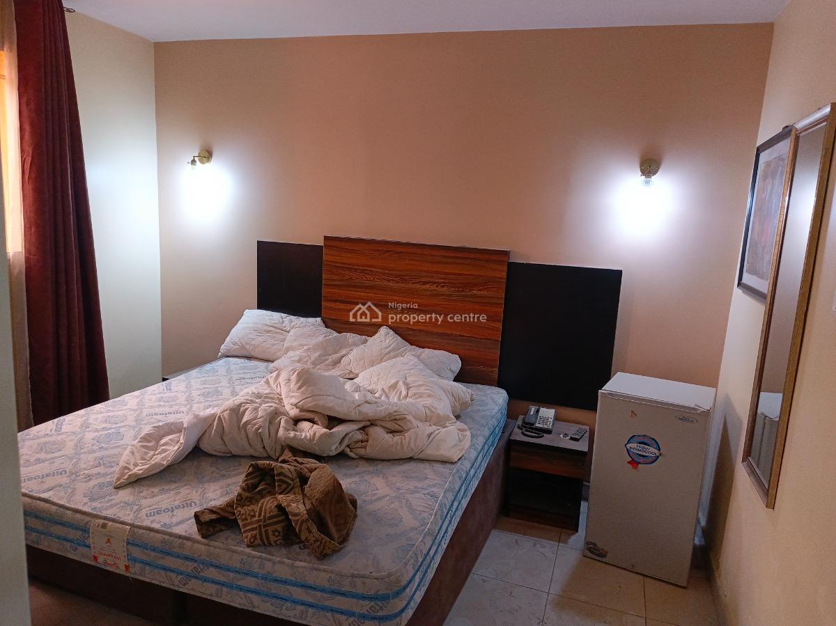 Clean Serviced 2 Bedroom, Comes with Acs and Generator, Utako Tarred Road, Utako, Abuja, Flat / Apartment for Rent