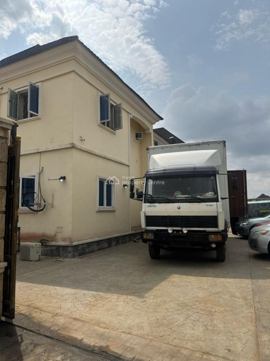 Standard 3 Bedroom Flat, Shelter Afrique Estate, Uyo, Akwa Ibom, House for Rent