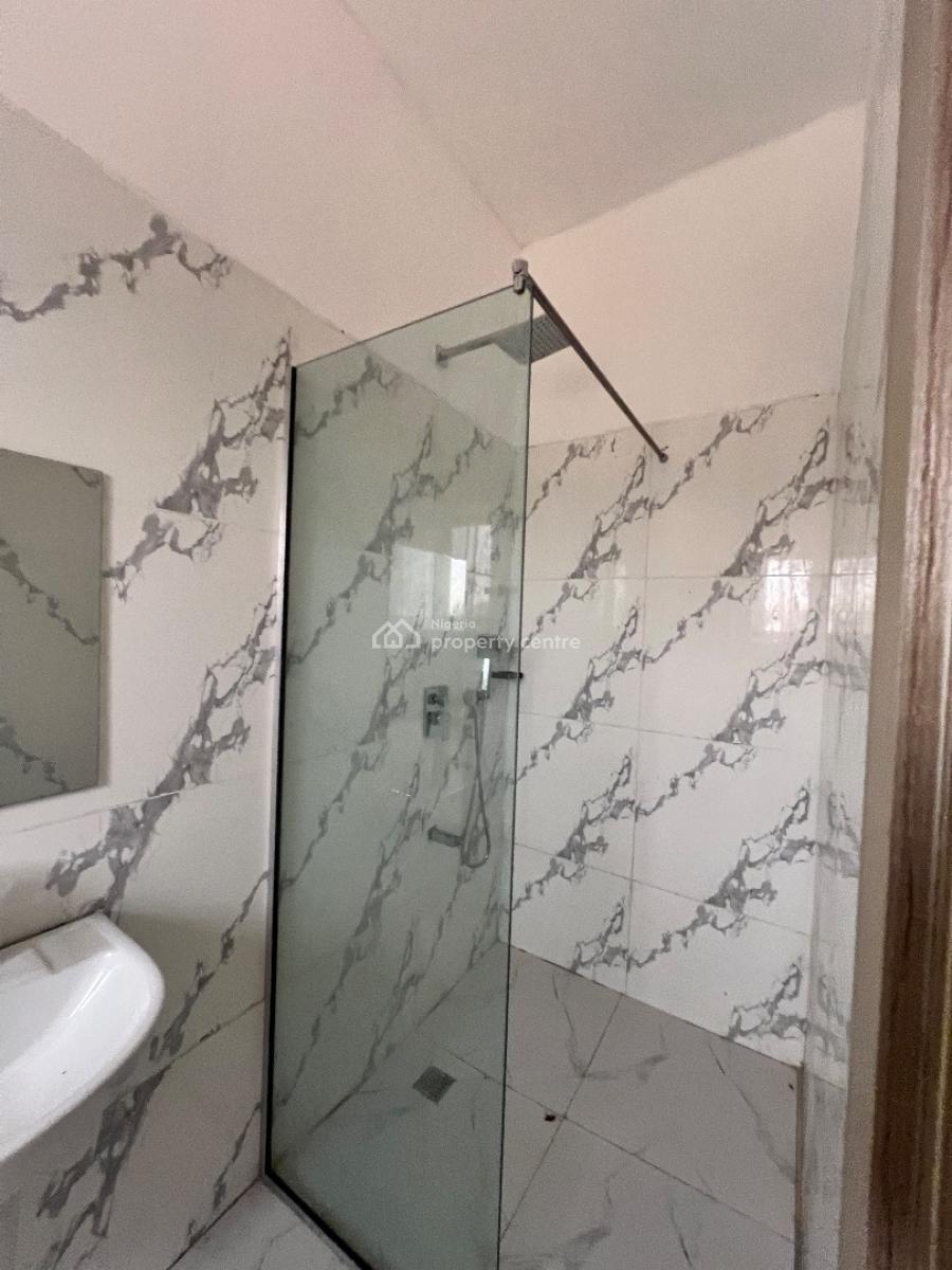 a Well Built Room and Parlor, Abraham Adesunya Ajah, Lekki Phase 2, Lekki, Lagos, Mini Flat (room and Parlour) for Rent