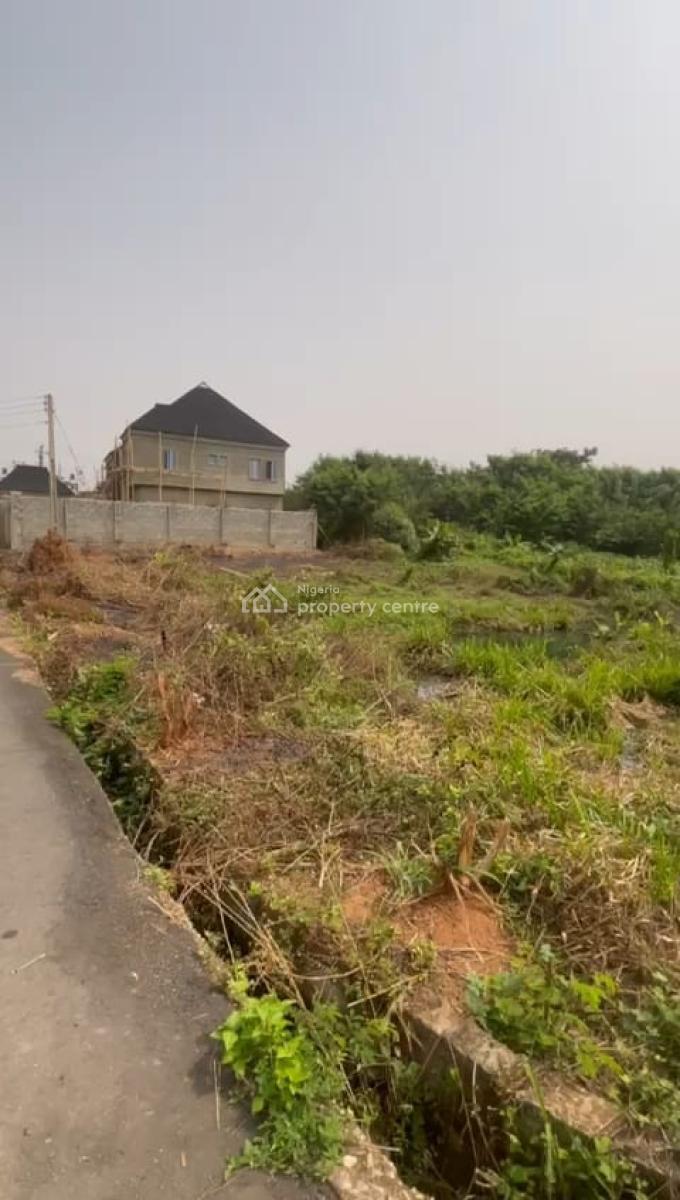 645sqm of Land in a Prime Location, Ikolaba Estate, Ibadan, Oyo, Mixed-use Land for Sale