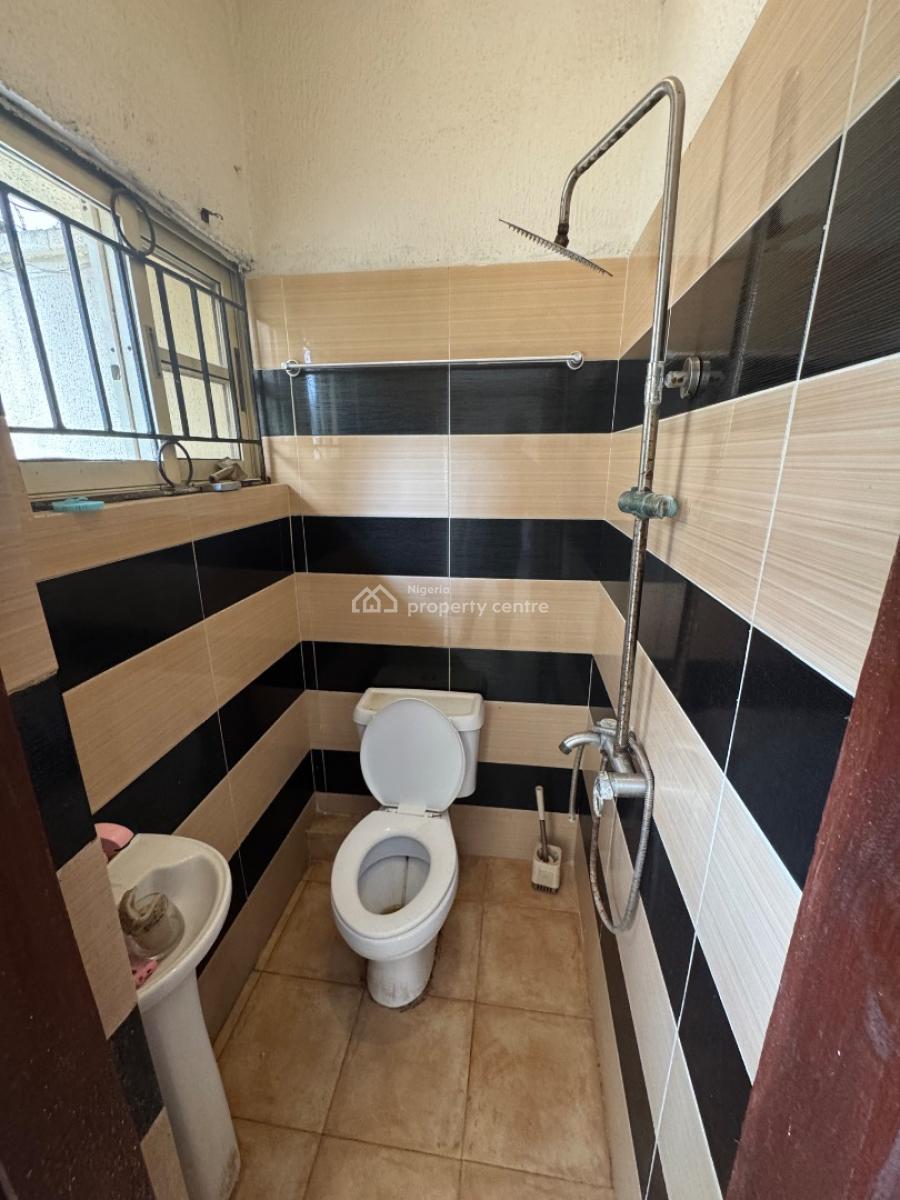 a Room Selfcon in Lekki Phase 1., Lekki Phase 1, Lekki, Lagos, Self Contain (single Rooms) for Rent