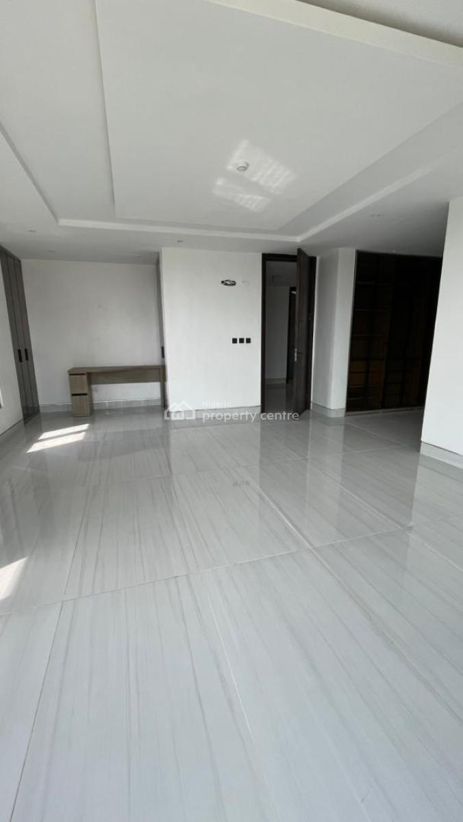 4-bedroom Maisonette + Bq -- Old Ikoyi, Old Ikoyi, Ikoyi, Lagos, Flat / Apartment for Sale