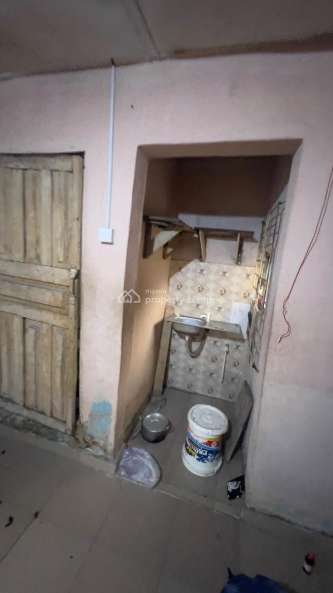 One Bedroom Self Contained, Ige-avenue, Bariga, Shomolu, Lagos, Self Contain (single Rooms) for Rent