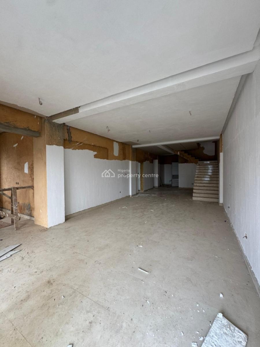 Aesthetically Pleasing 4 Bedroom Maisonette Within Exclusivity, Banana Island, Ikoyi, Lagos, Flat / Apartment for Sale