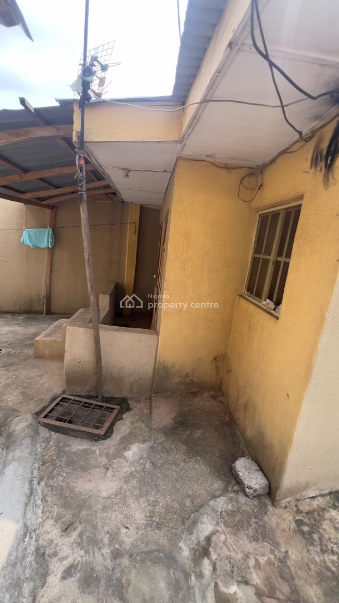 2nos One Bedroom Self Contained, Marcus Adefela Street, Powerline, Shosanya Junction, Okunola Egbeda, L, Egbeda, Alimosho, Lagos, Self Contain (single Rooms) for Rent