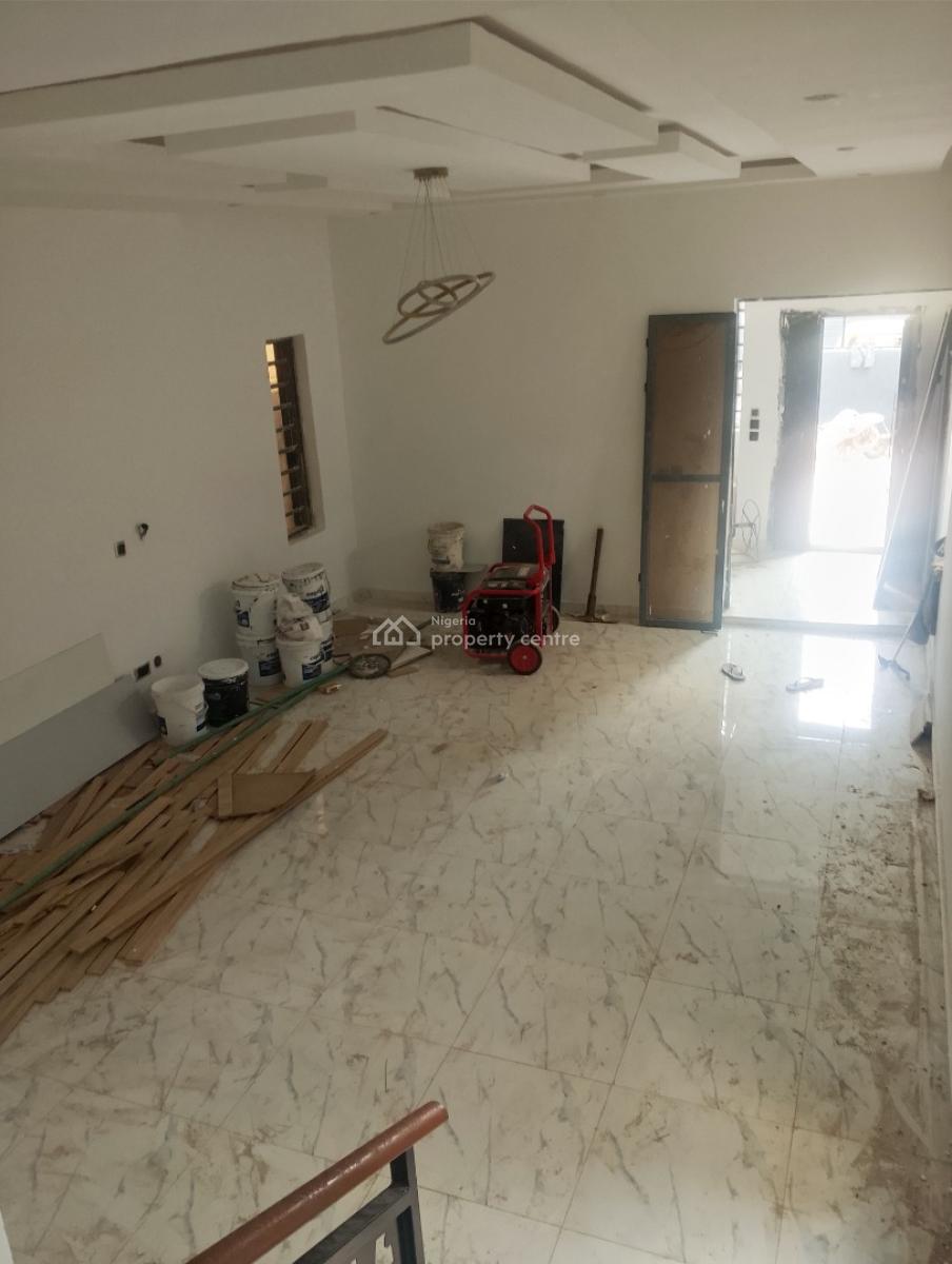 5 Bedroom Duplex, Alh Kareem Street, Olowora, Magodo, Lagos, Detached Duplex for Sale