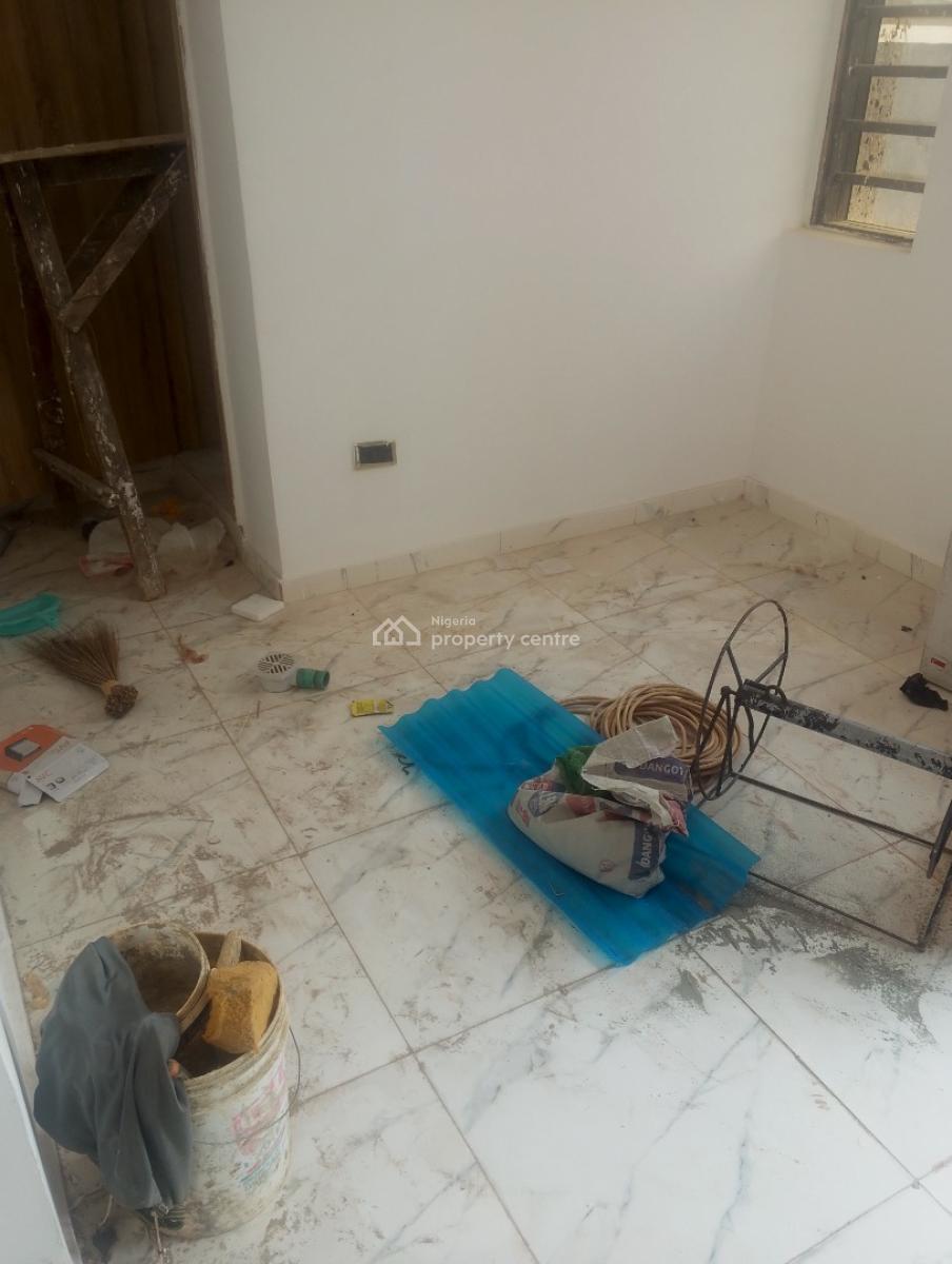 5 Bedroom Duplex, Alh Kareem Street, Olowora, Magodo, Lagos, Detached Duplex for Sale