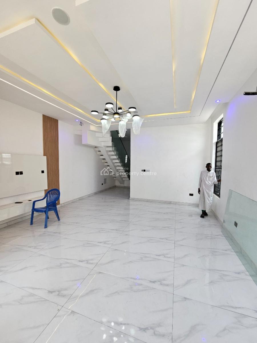 4bedrooms Semi Detached Duplex, Ikota, Lekki, Lagos, Semi-detached Duplex for Rent