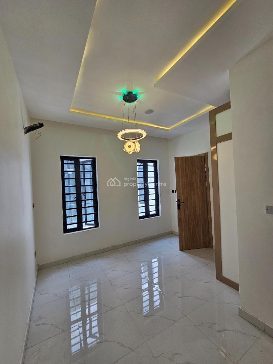 4bedrooms Semi Detached Duplex, Ikota, Lekki, Lagos, Semi-detached Duplex for Rent