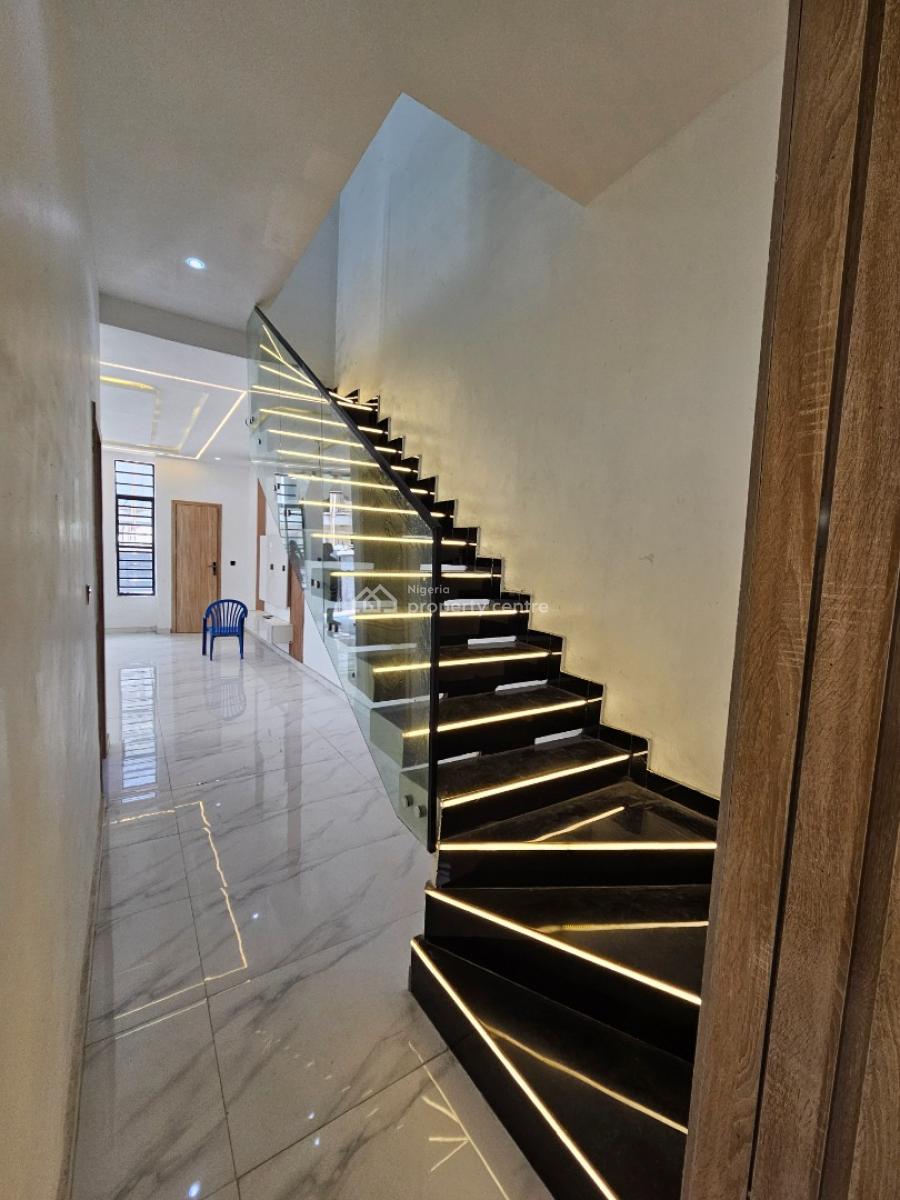 4bedrooms Semi Detached Duplex, Ikota, Lekki, Lagos, Semi-detached Duplex for Rent