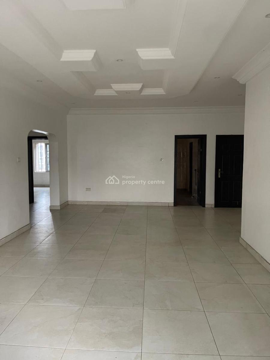 2 Bedroom Upstairs, Dkk, Opposite Skymall, Sangotedo, Ajah, Lagos, Flat / Apartment for Rent