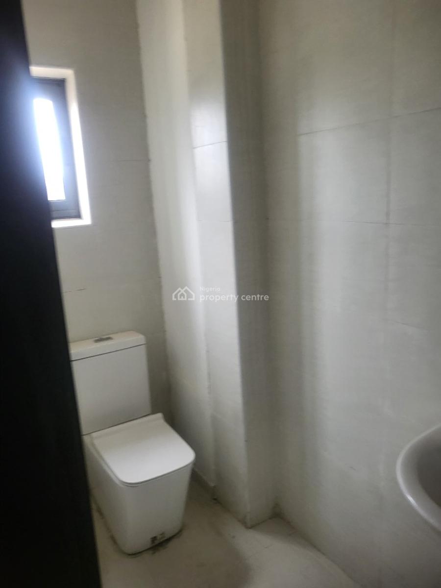 3 Bedrooms Flat Plus Bq, Off Obafemi Awolowo Road, Alausa, Ikeja, Lagos, Flat / Apartment for Rent