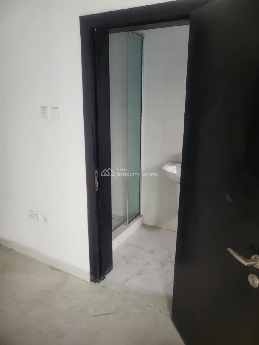 3 Bedrooms Flat Plus Bq, Off Obafemi Awolowo Road, Alausa, Ikeja, Lagos, Flat / Apartment for Rent