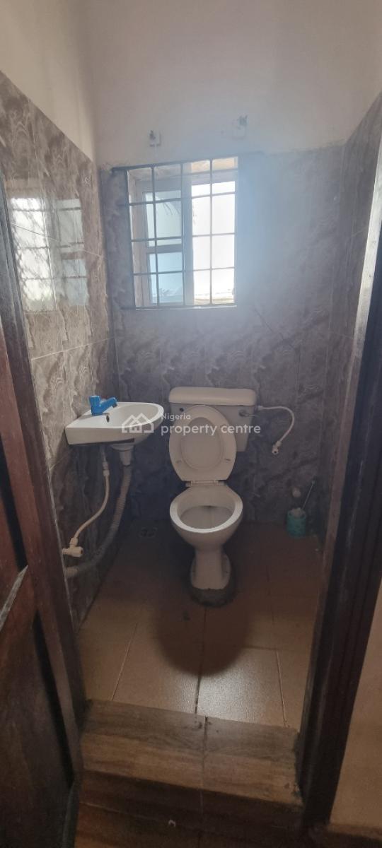 Well Maintained 1 Bedroom Flat with Dining Area and Small Store, Okun-ajah, Ajah, Lagos, Mini Flat (room and Parlour) for Rent