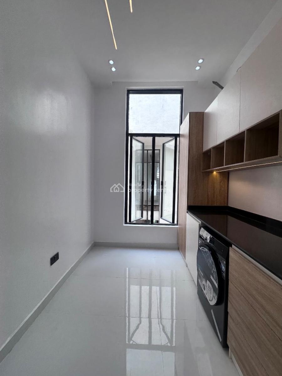 5 Bedroom Fully Detached Duplex with Bq, Mega Mound, Ikota, Lekki, Lagos, Detached Duplex for Sale