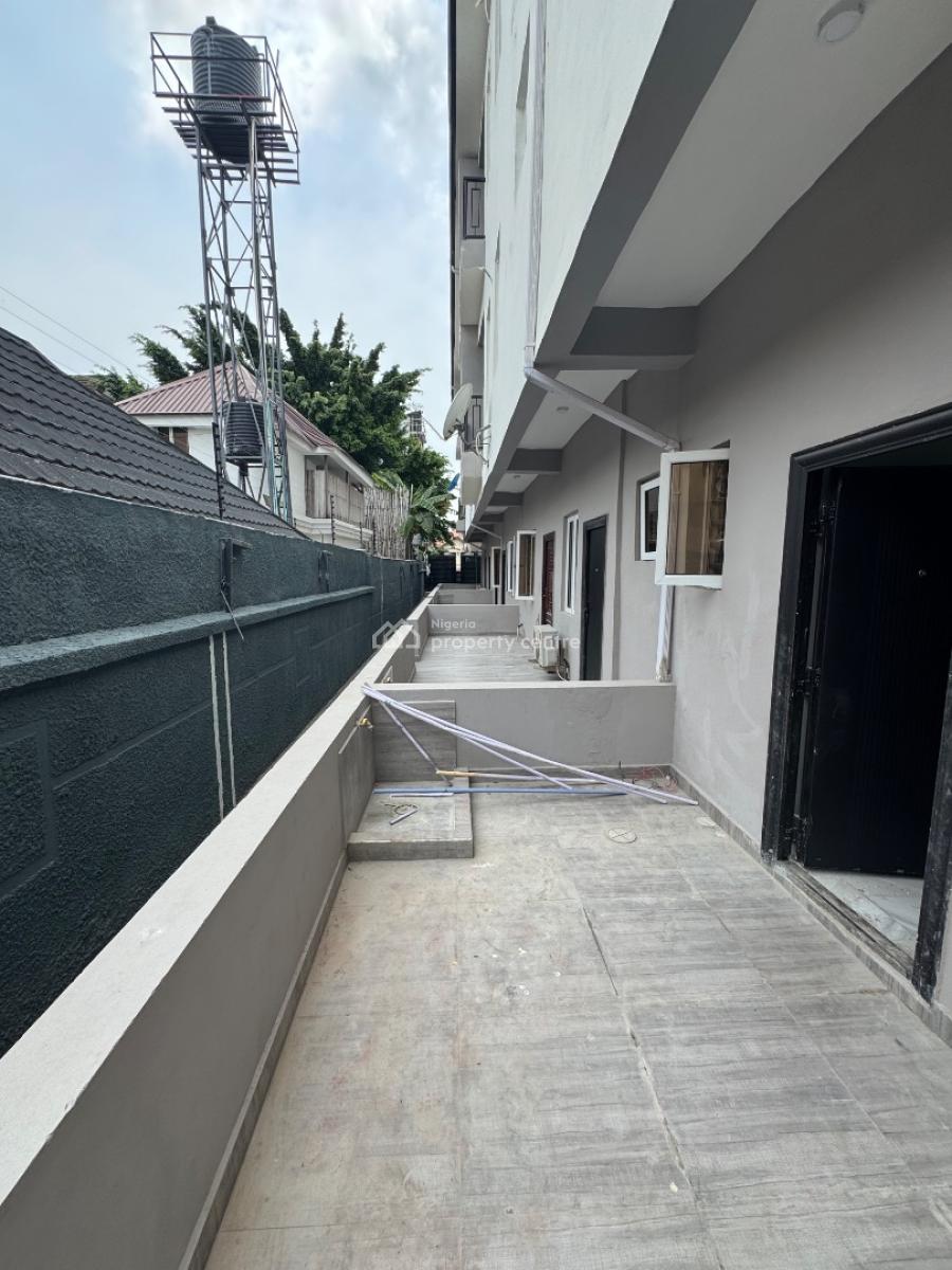 a Brand New 4 Bedroom Terrace with Bq, Off Admiralty Way., Lekki Phase 1, Lekki, Lagos, Terraced Duplex for Rent