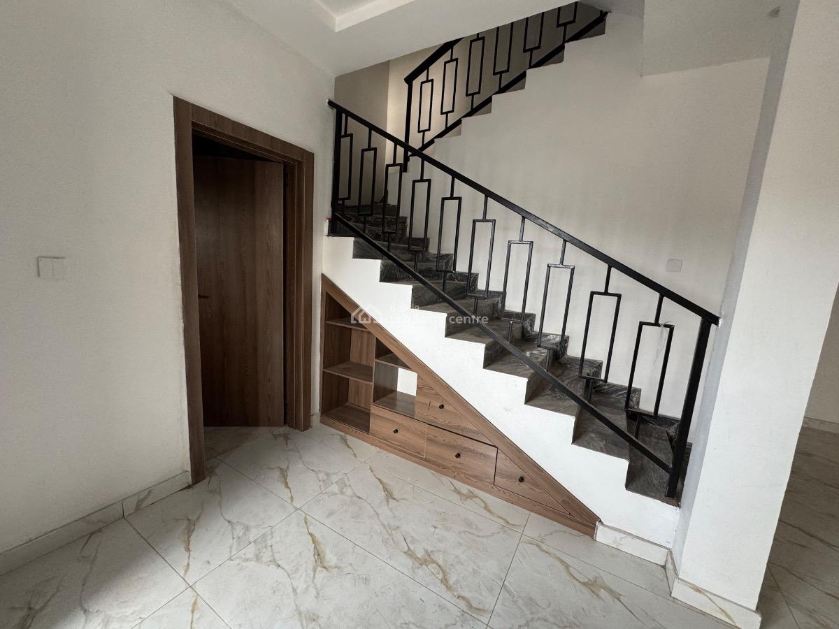 a Brand New 4 Bedroom Terrace with Bq, Off Admiralty Way., Lekki Phase 1, Lekki, Lagos, Terraced Duplex for Rent