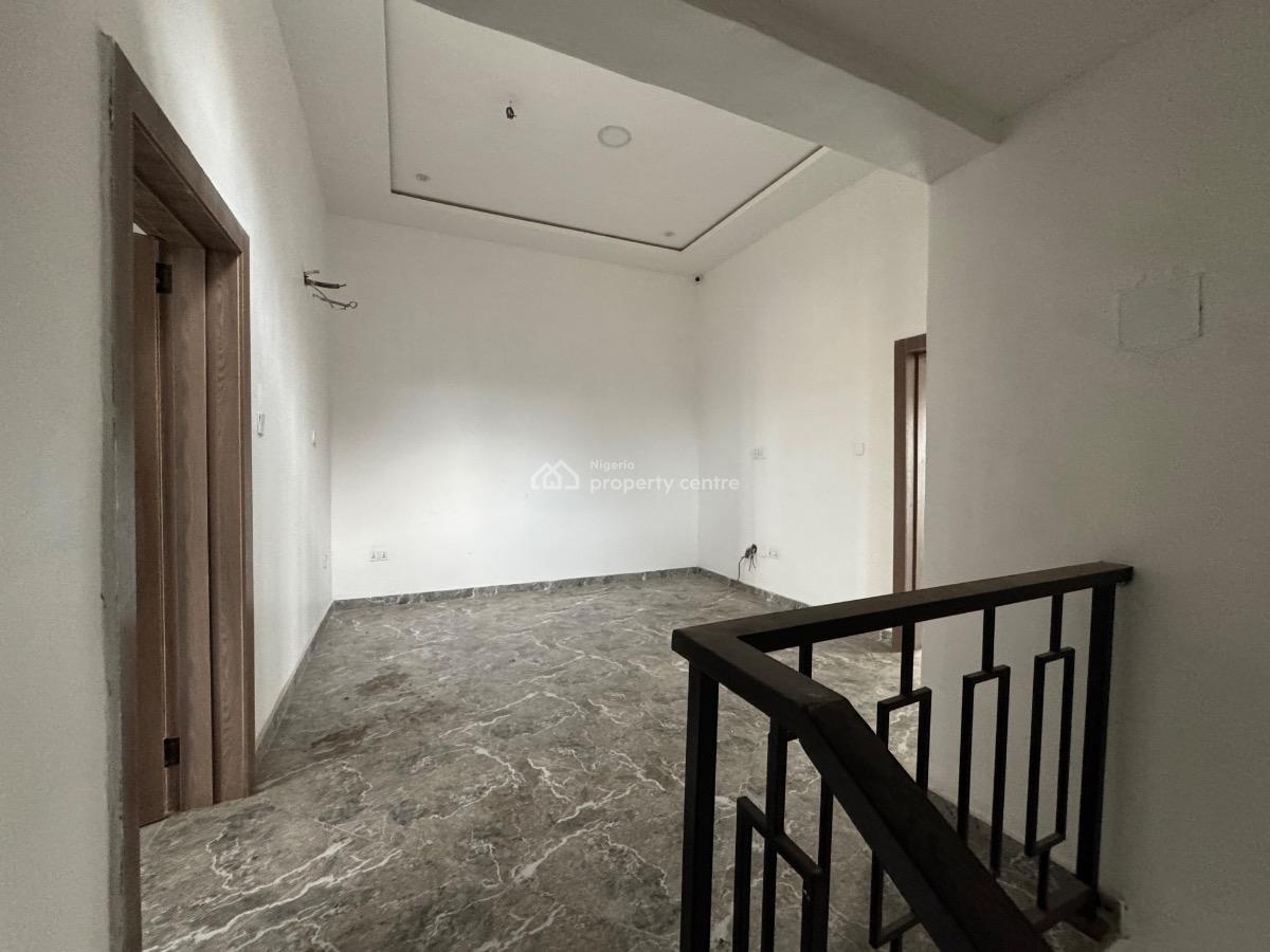 a Brand New 4 Bedroom Terrace with Bq, Off Admiralty Way., Lekki Phase 1, Lekki, Lagos, Terraced Duplex for Rent