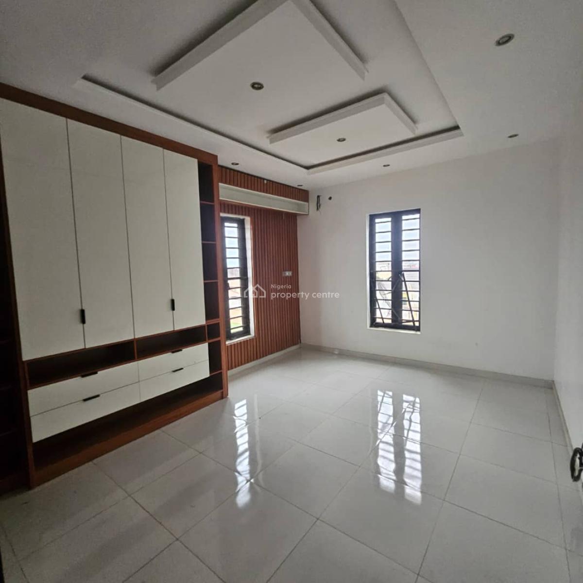 Uniquely Designed 5 Bedroom Fully Detached Luxury Home with  Bq, Gra Phase 2, Magodo, Lagos, Detached Duplex for Sale