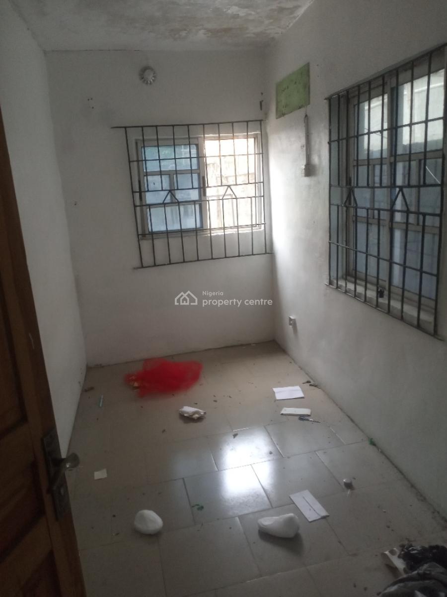 Mini Flat, Bode Thomas, Surulere, Lagos, Mini Flat (room and Parlour) for Rent