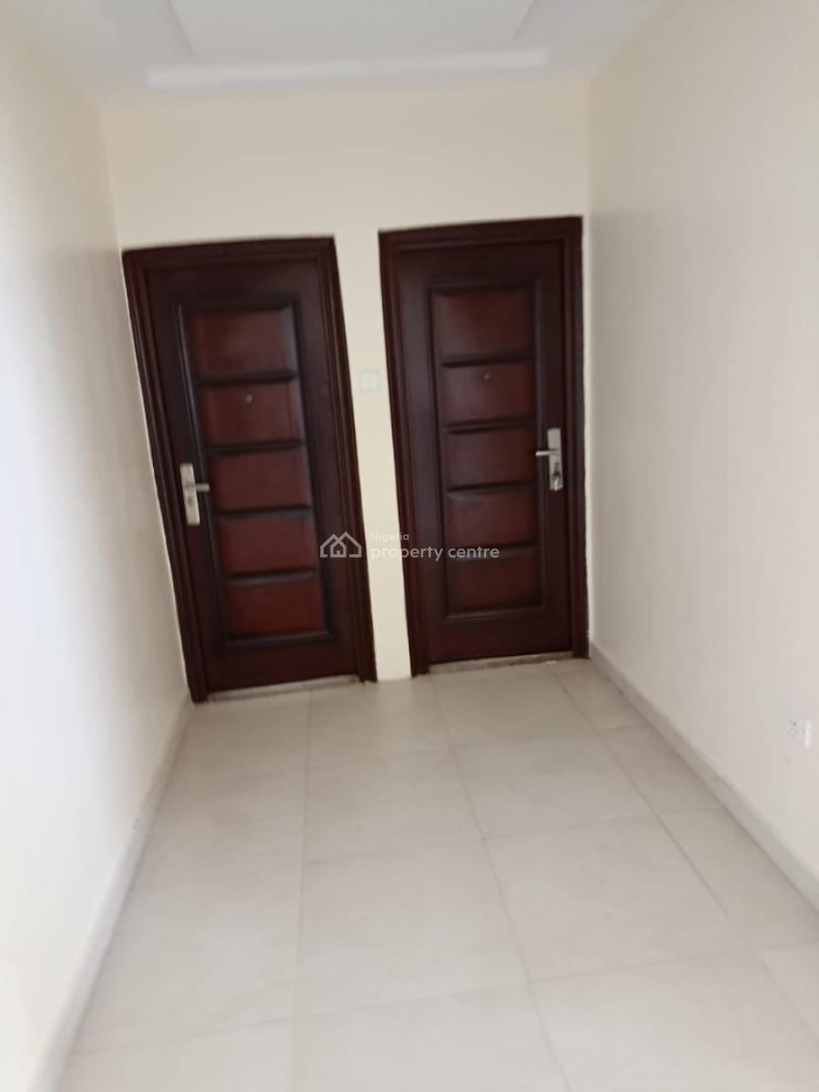 Neat 5 Bedroom Semi Detached Duplex, Osapa, Lekki, Lagos, Semi-detached Duplex for Rent