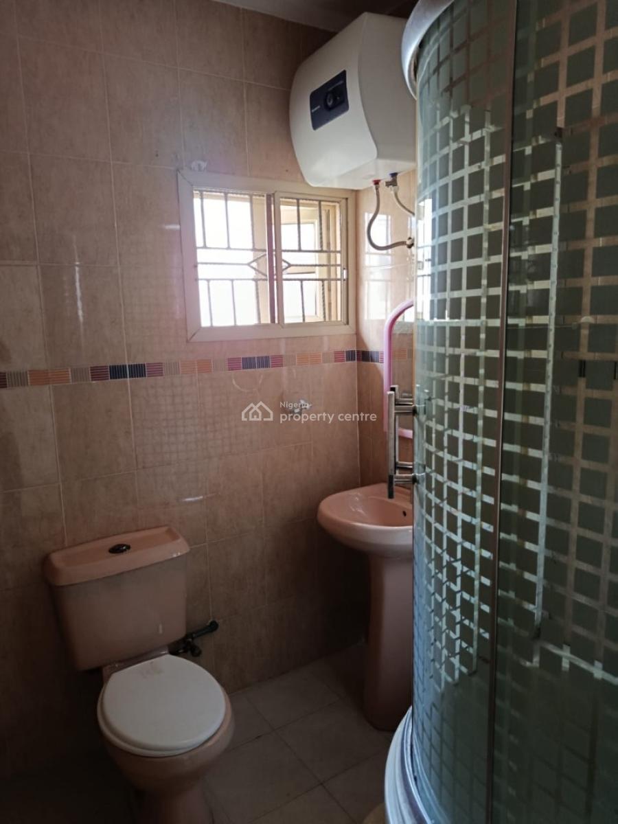 Neat 5 Bedroom Semi Detached Duplex, Osapa, Lekki, Lagos, Semi-detached Duplex for Rent