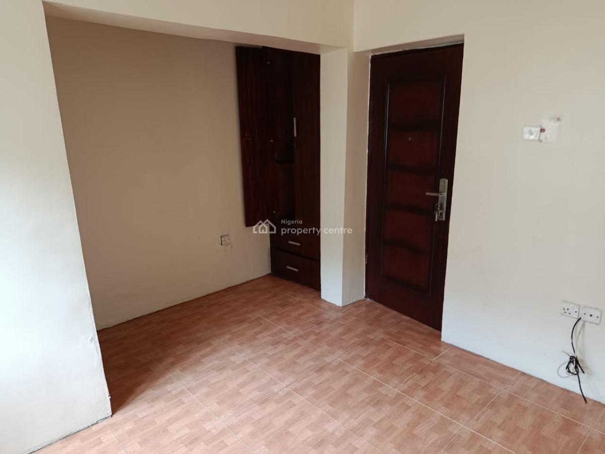 Neat 5 Bedroom Semi Detached Duplex, Osapa, Lekki, Lagos, Semi-detached Duplex for Rent