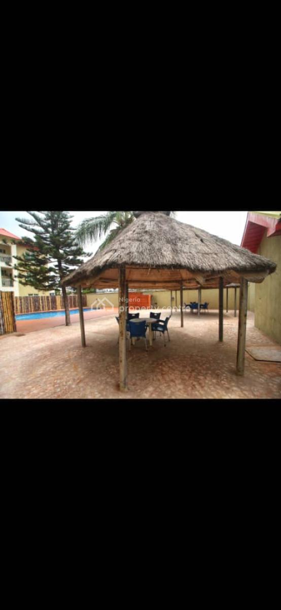 Mini-estate: 3 Bedroom Apartments, Lekki Phase 1, Lekki, Lagos, Block of Flats for Sale