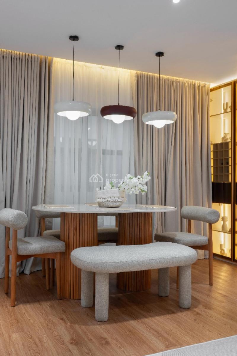 Newly Launched 2 Bedroom with a Pool and Ps5, Lekki Phase 1, Lekki, Lagos, Flat / Apartment Short Let