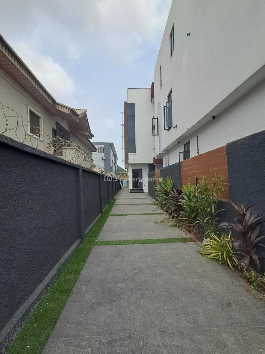 Luxury 5 Bedroom Detached Duplex with a Bq Within a Serene Environment, Luxury 5 Bedroom Detached Duplex with a Bq Within a Serene Environment, Lekki Phase 1, Lekki, Lagos, Detached Duplex for Sale