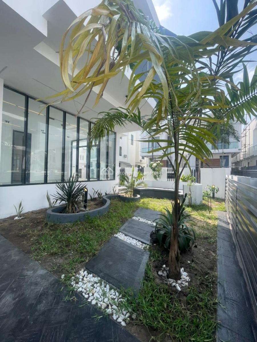 Aesthetically Pleasing Automated 5 Bedroom  Duplex with a Bq, Chevron, Lekki, Lagos, Detached Duplex for Sale