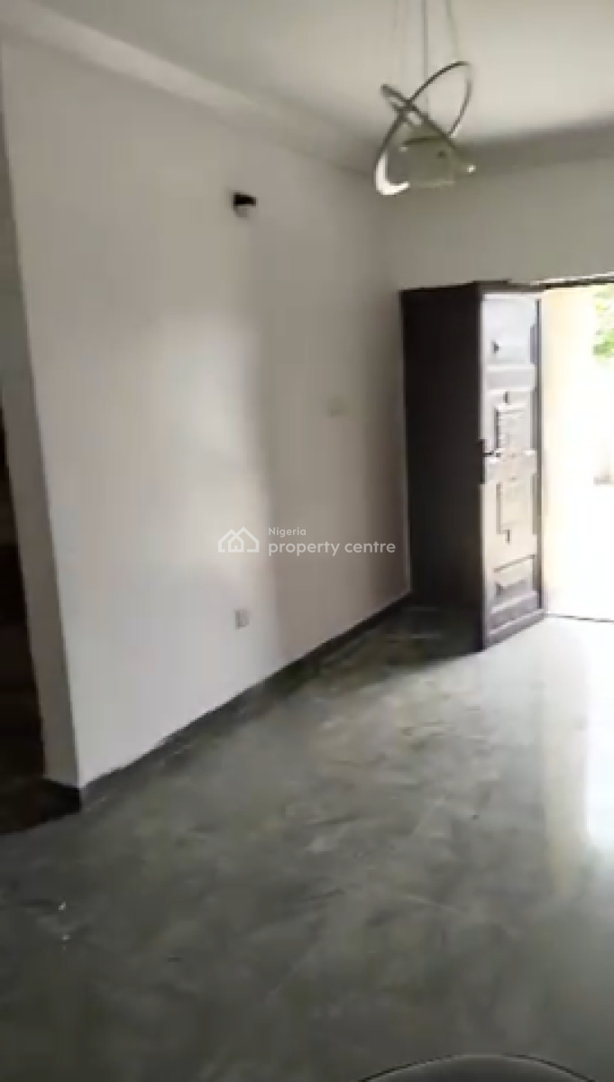 Spacious Miniflat, Back of Blenco Supermarket Opposite Skymall., Sangotedo, Ajah, Lagos, Mini Flat (room and Parlour) for Rent