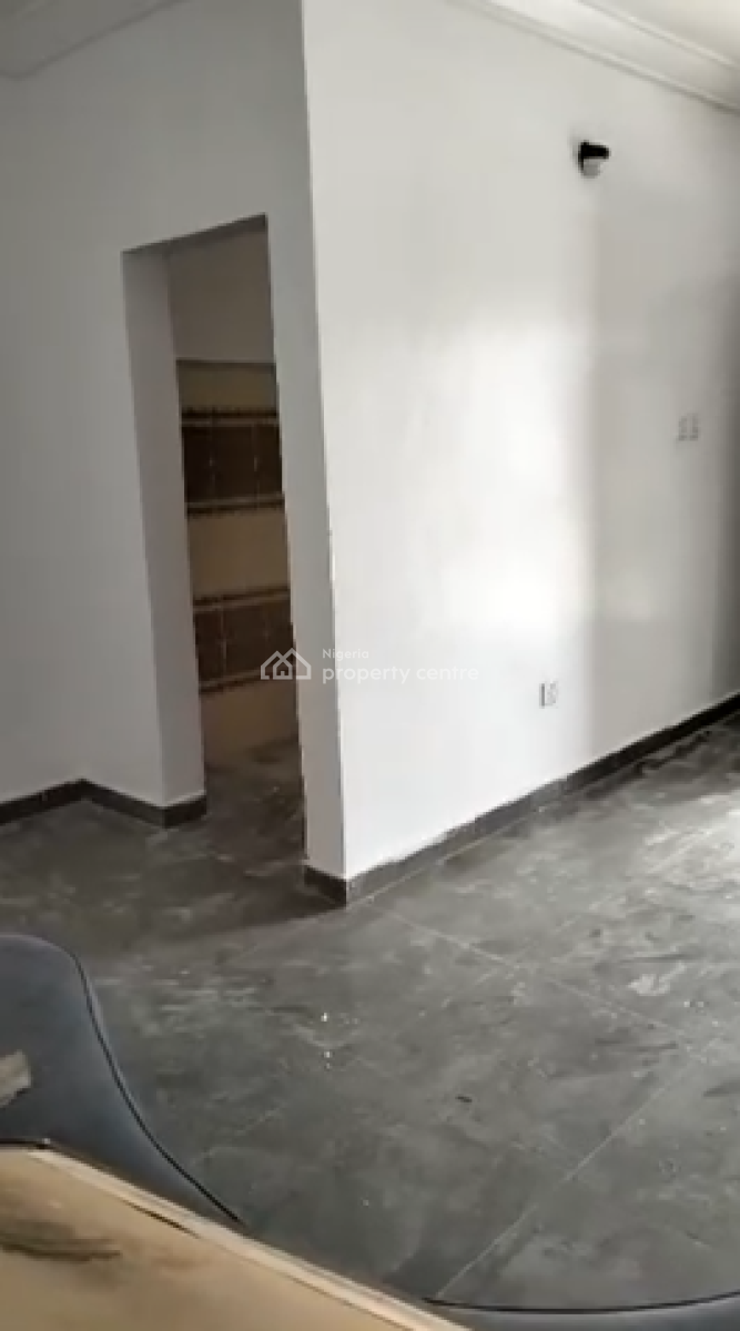 Spacious Miniflat, Back of Blenco Supermarket Opposite Skymall., Sangotedo, Ajah, Lagos, Mini Flat (room and Parlour) for Rent