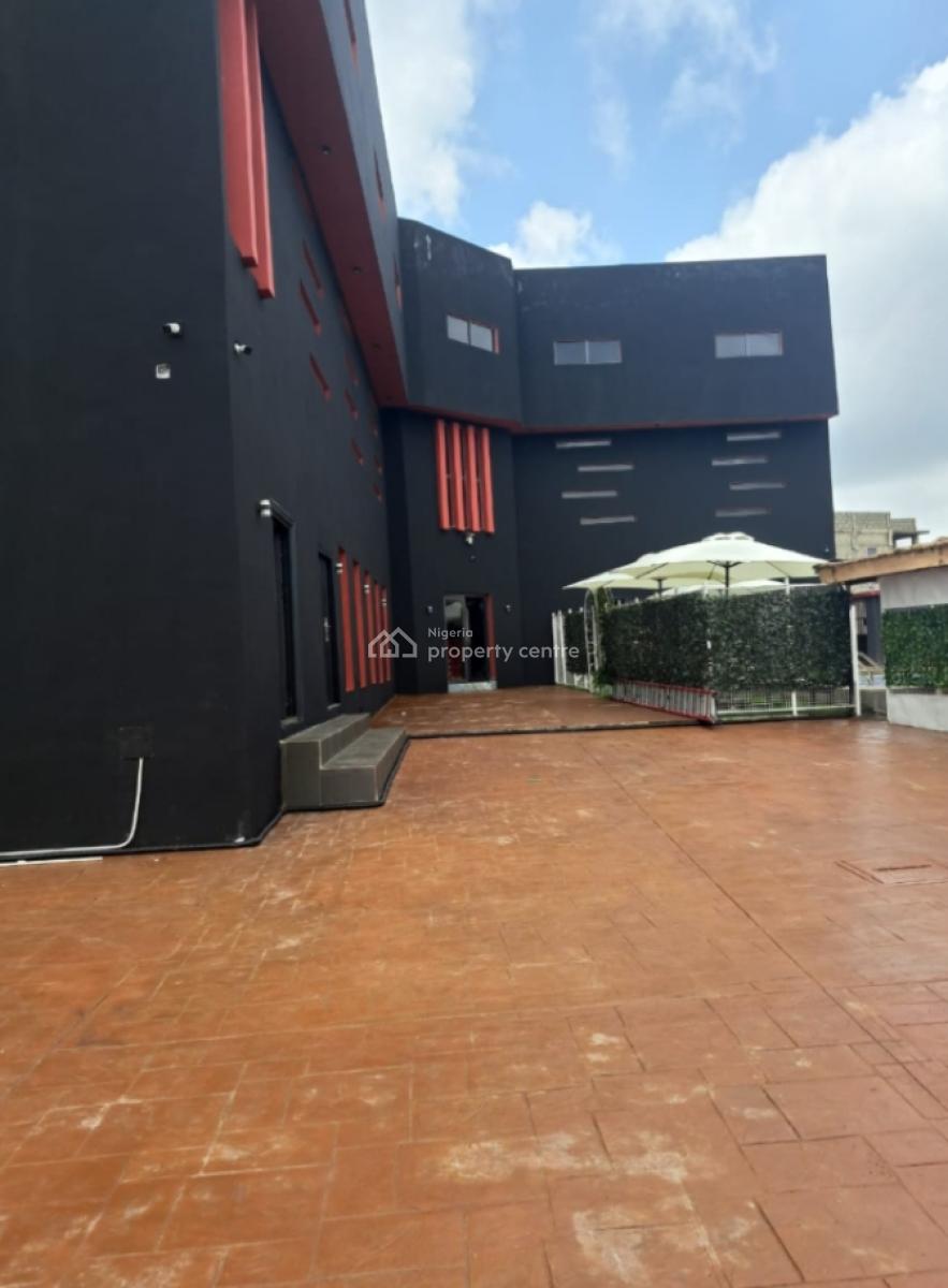 15 Rooms Functional Hotel for Lease 40m Annum Payable 3 Years, Asokoro District, Abuja, Hotel / Guest House for Rent