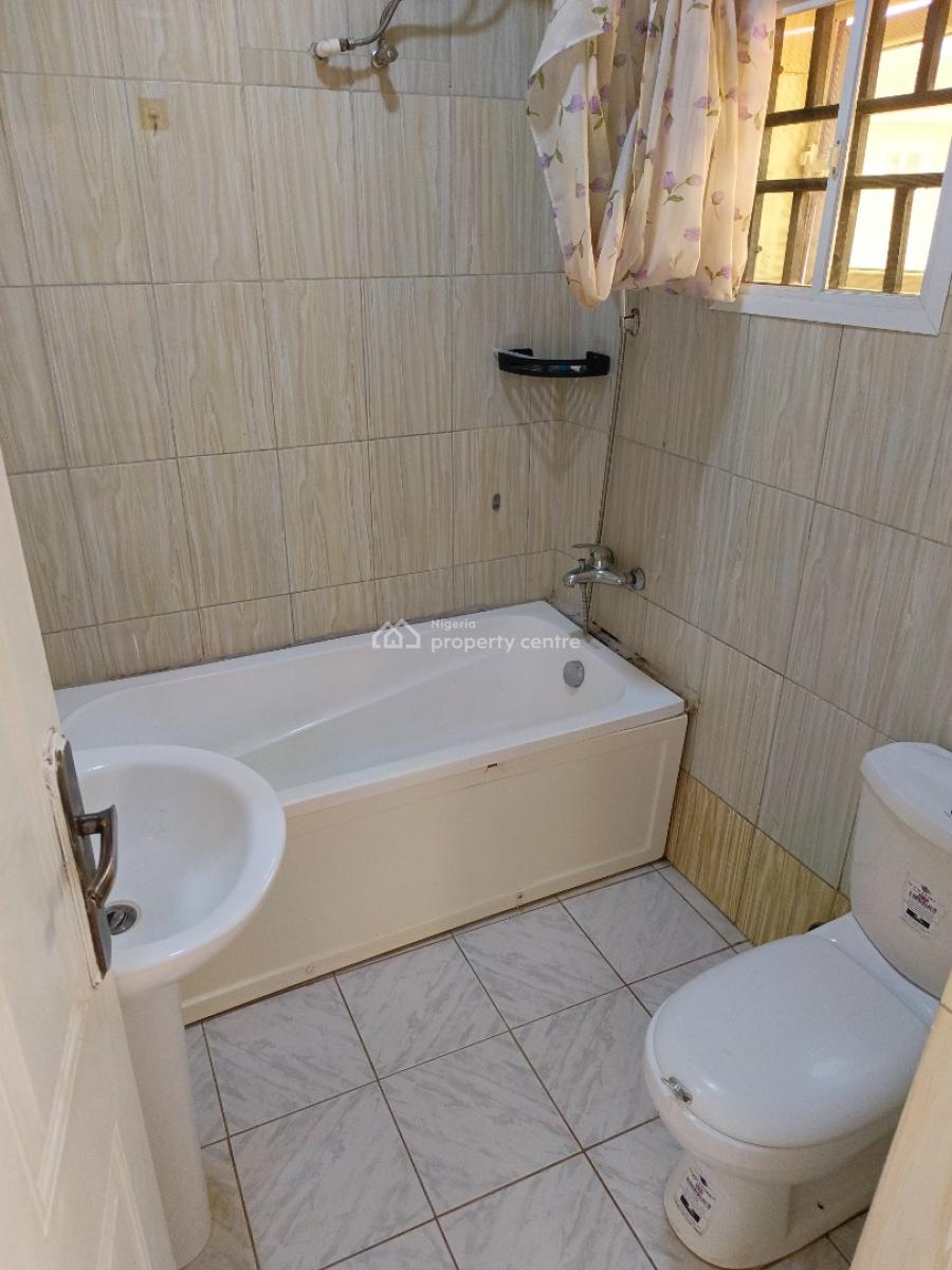 Serviced 3 Bedroom Block of Flat Location, Katampe Extension, Katampe Extension, Katampe, Abuja, Flat / Apartment for Rent